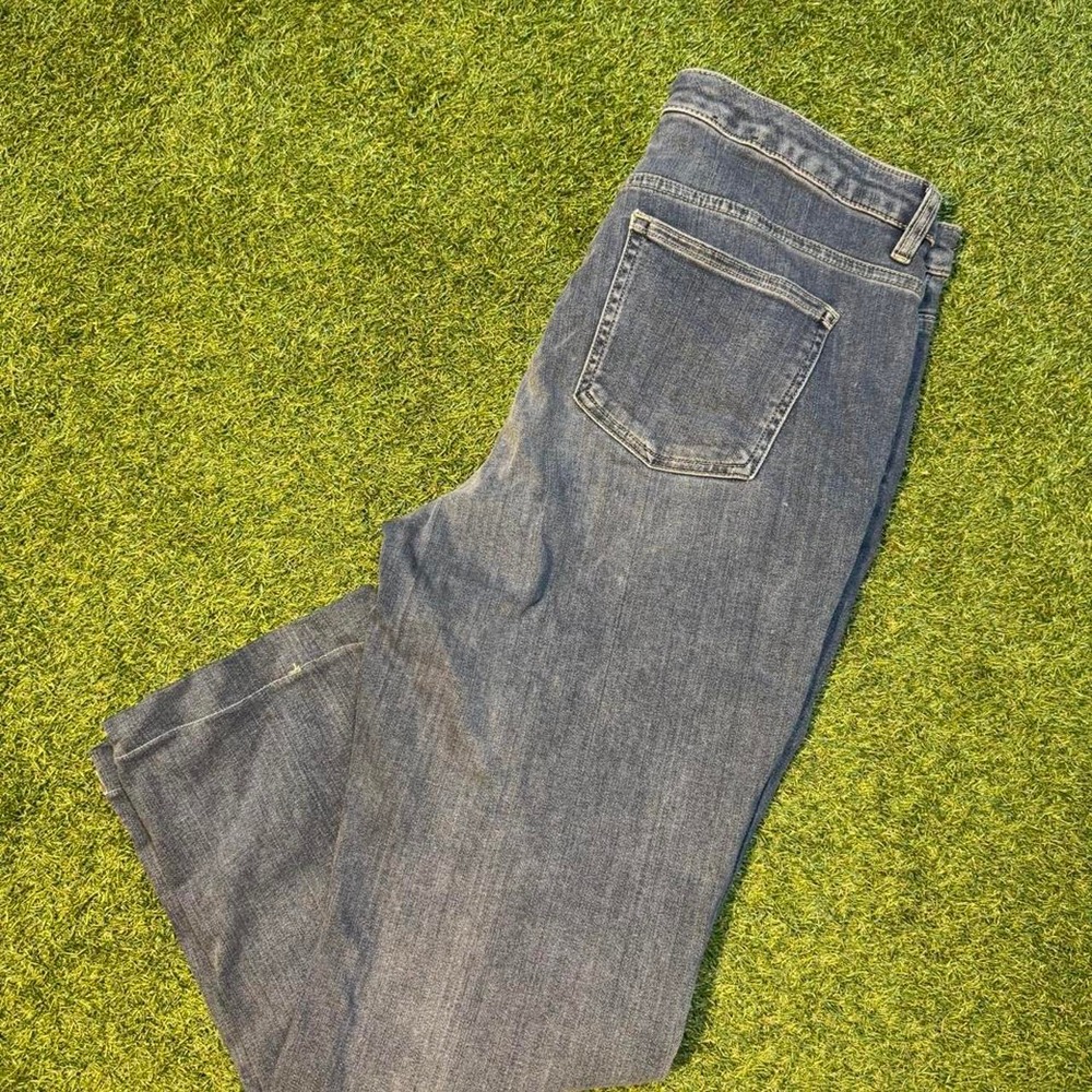 Chaps Petite Blue Wash Jeans – Size 14P